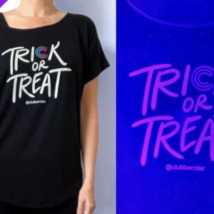 TRICK OR TREAT black scoop neck tee